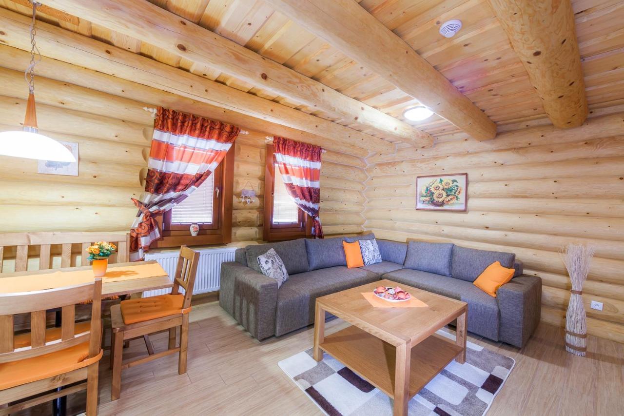 Relax Apartmany Ощадніца Екстер'єр фото