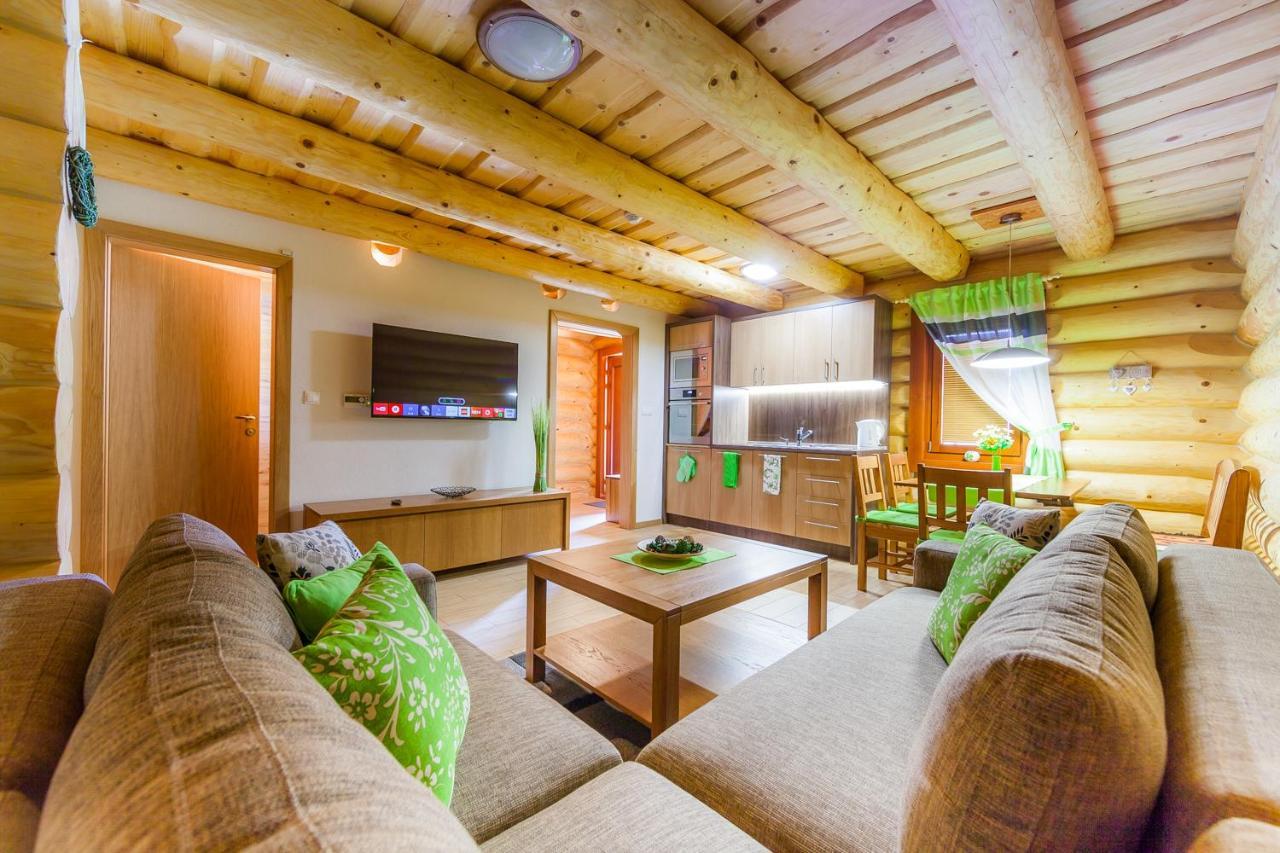 Relax Apartmany Ощадніца Екстер'єр фото
